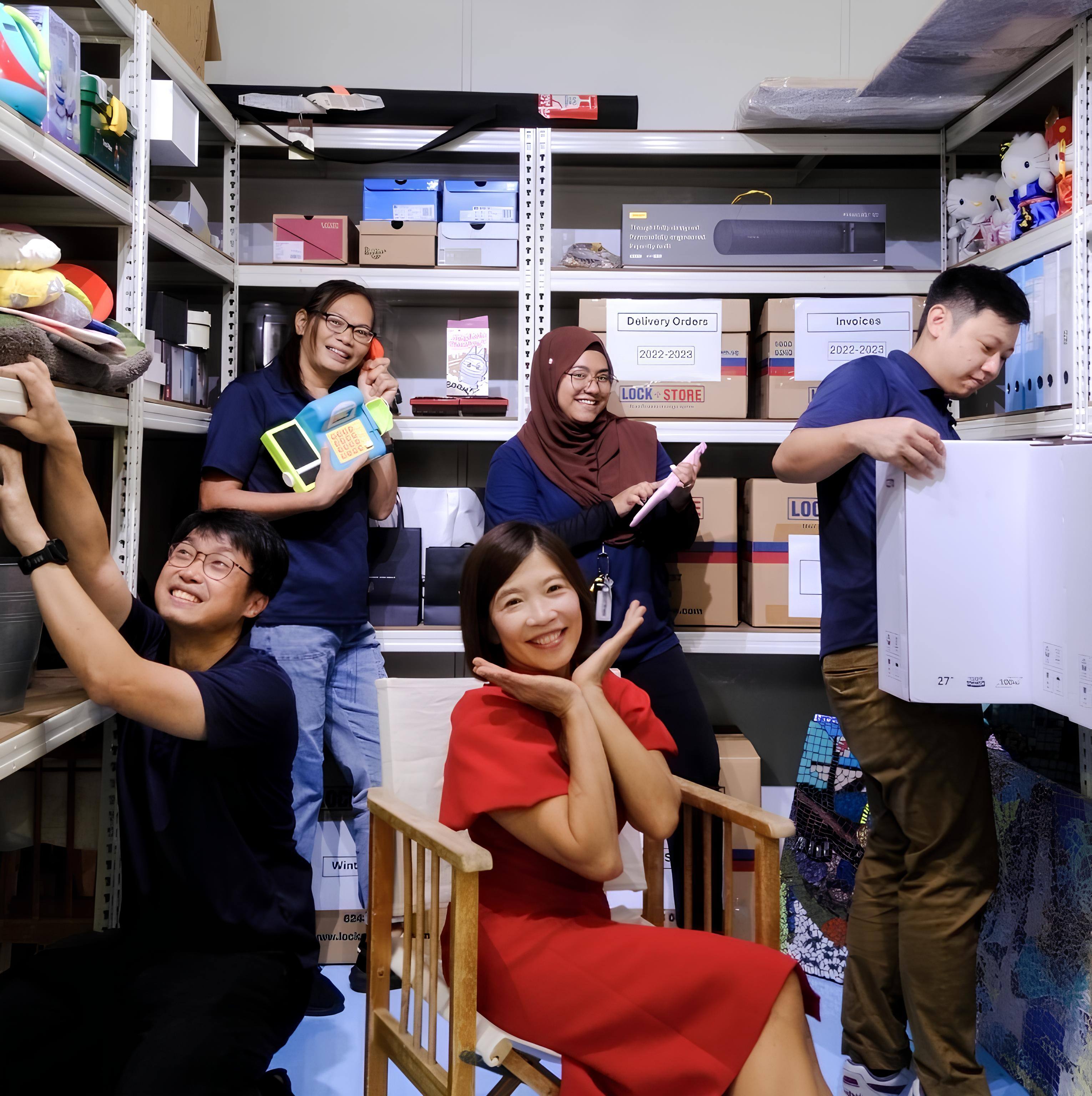 The spirit of self storage is organised, accessible, and even fun! With our CEO Helen Ng front and centre and our amazing team in action, it’s clear that General Storage Company is more than just  (2) (1)