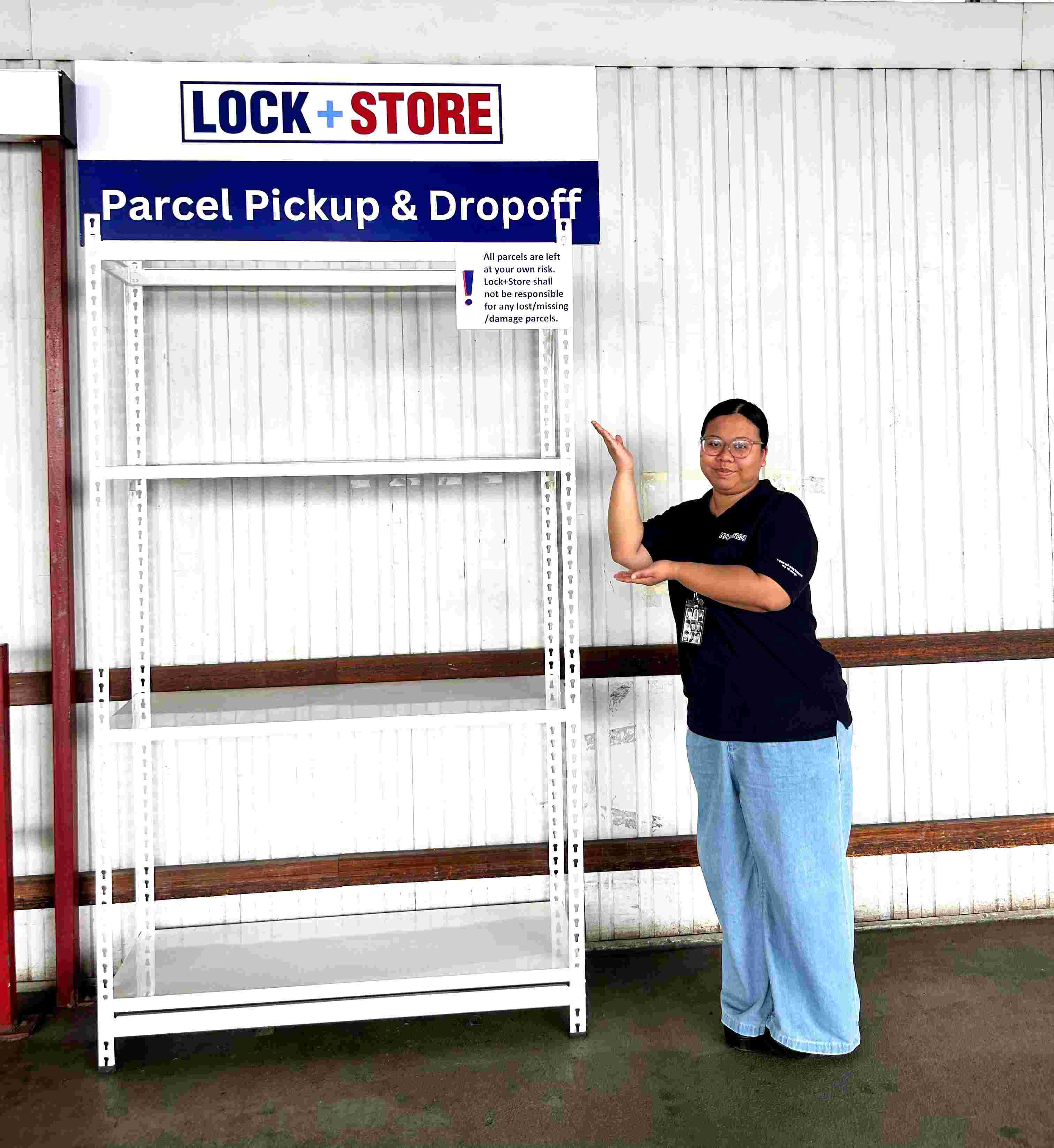 Parcel dropoff and pickup point at Lock+Store Tanjong Pagar